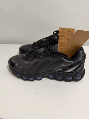 Women Nike air max dn8